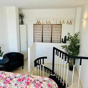 Apartamento Sun&life ático Flores Con Terraza, Málaga